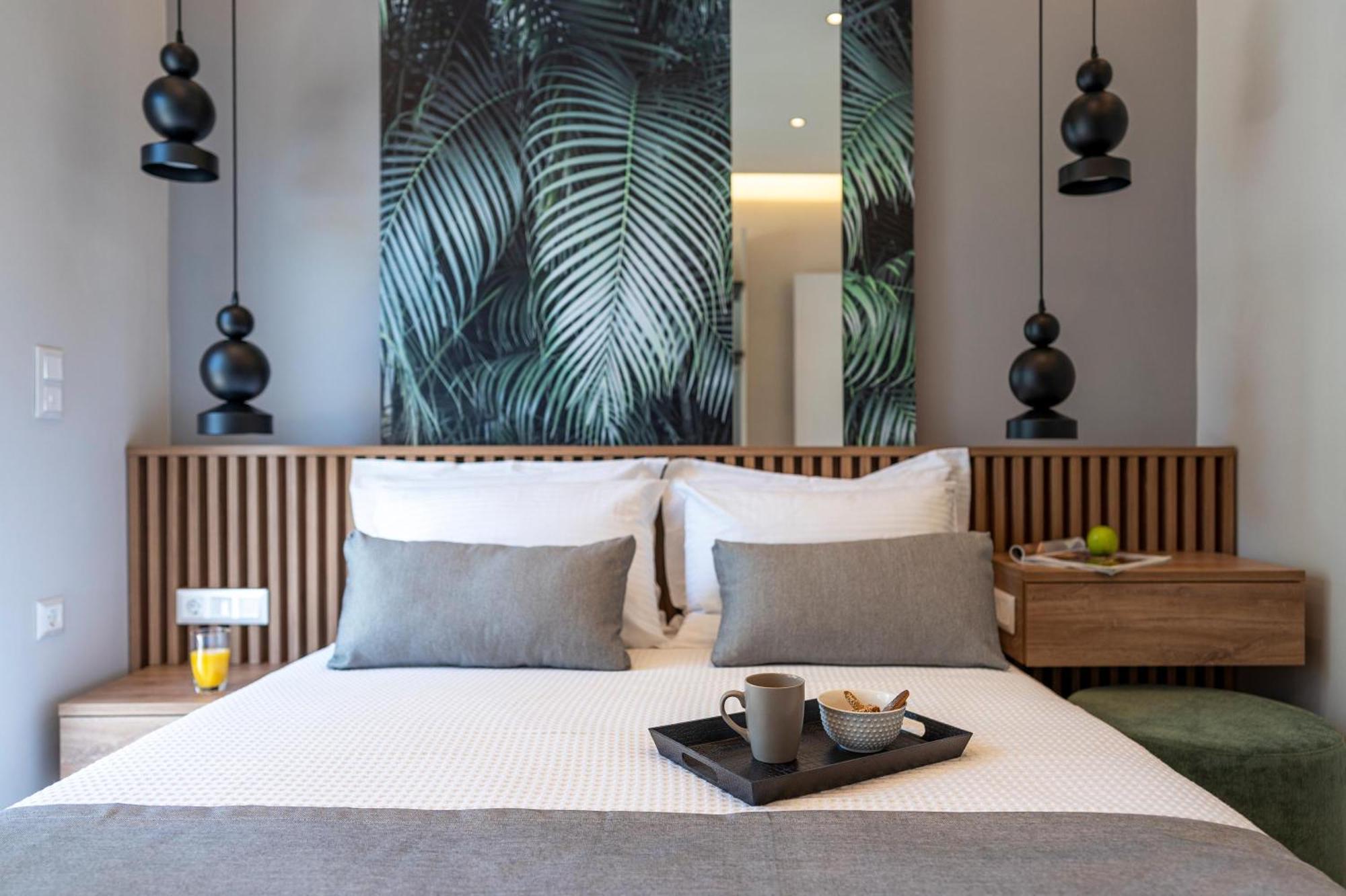 Palmeral Luxury Suites Kremastí Quarto foto